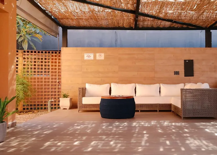 Carlton Plaza BaobáHotel Em